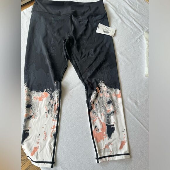 Watercolor ombré. Zyia - Picture 1 of 5